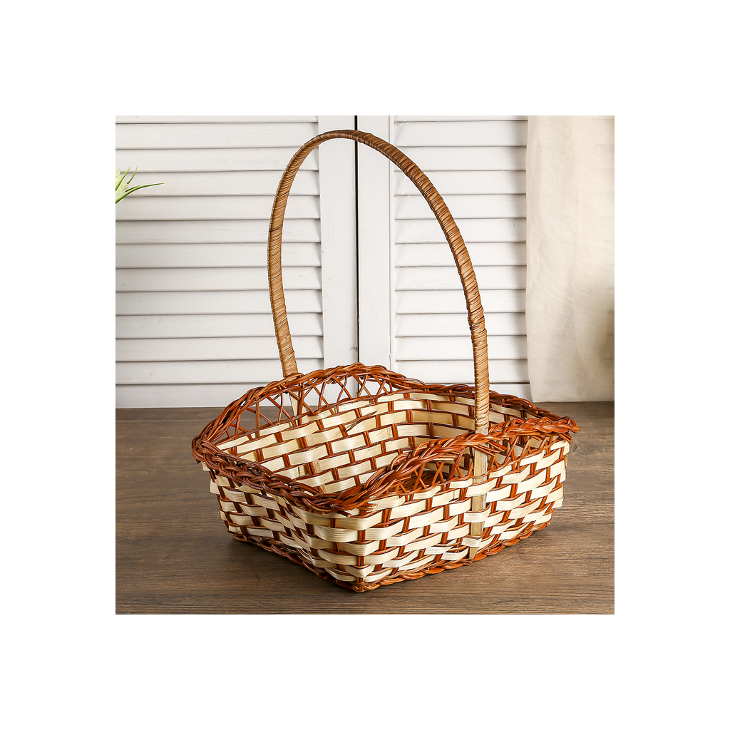 плетение корзиночка для девочек. лукошко из ротанга. корзинка ротанг/кружево м(390*290*175). корзина из ротанга. лукошко из ротанга.